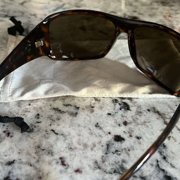 Electric CROSSOVER Sunglasses - Picture 9 of 10